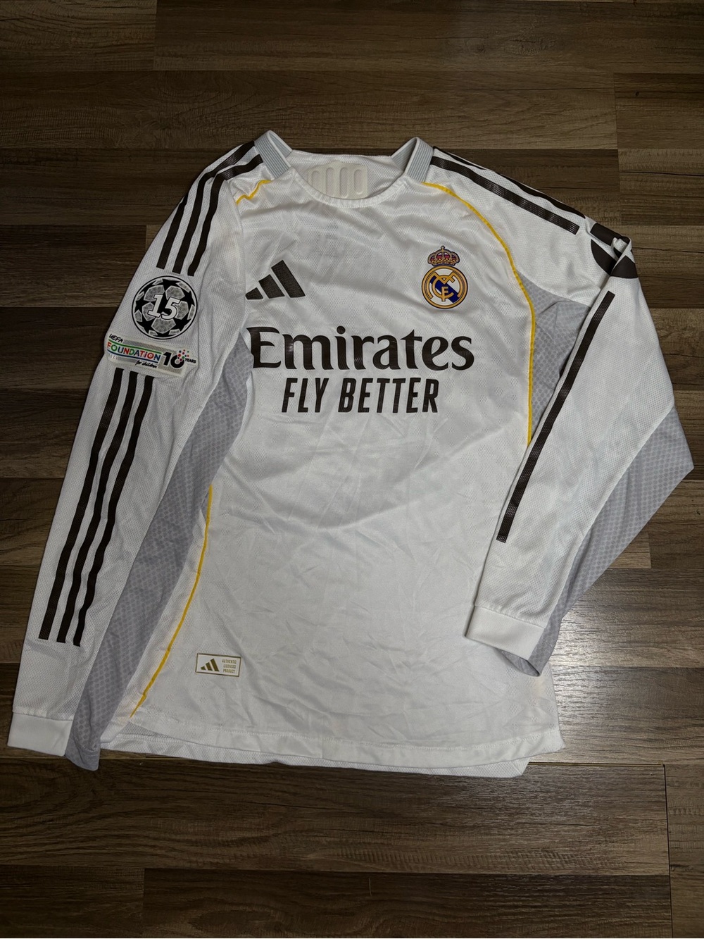 Rare authentic Adidas Real Madrid Mbappé Soccer Jersey Size L Champions League